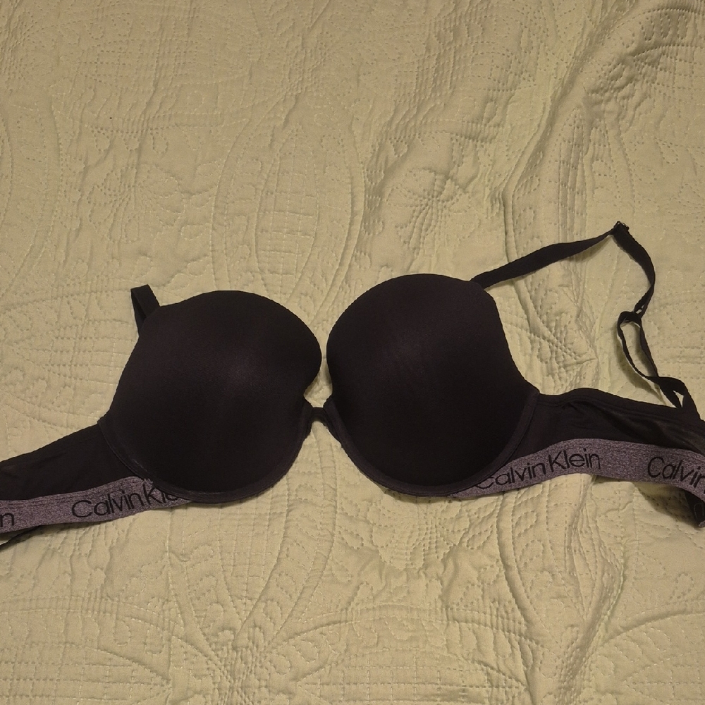 Calvin Klein Collection Black Padded T-Shirt Bra
